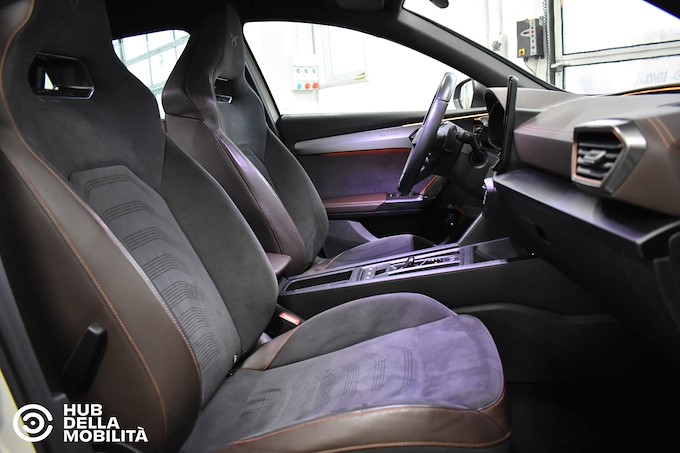 CUPRA Formentor 2.5 TSI 4Drive DSG VZ5